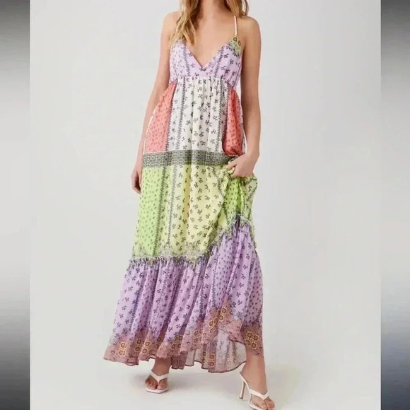 Forever 21 Dresses & Skirts - Floral Patchwork Babydoll Dress size large